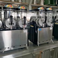 Výrobníky ledové tříště 2v1 12L - varianty