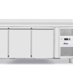 Chladící stůl třídveřový, Arktic, Profi Line, 420L