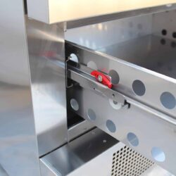 Chladící / mrazící podestavba CS2 4X 1/1GN 2 zásuvky