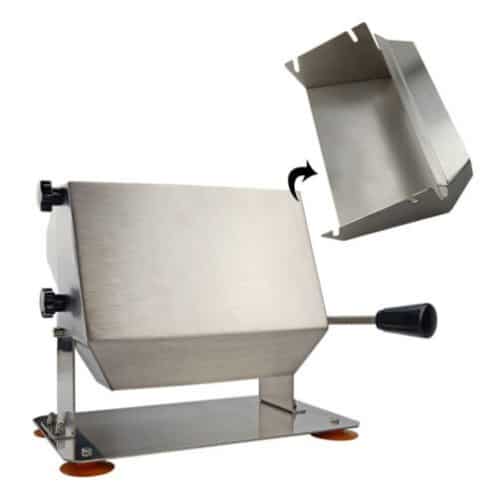 Kráječ klobás a párků